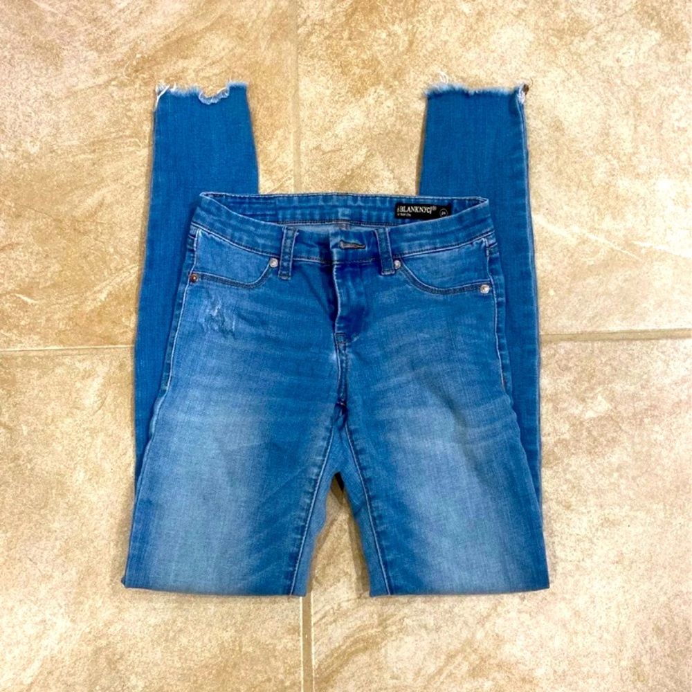 Blank NYC Size 24 Blue Jeans